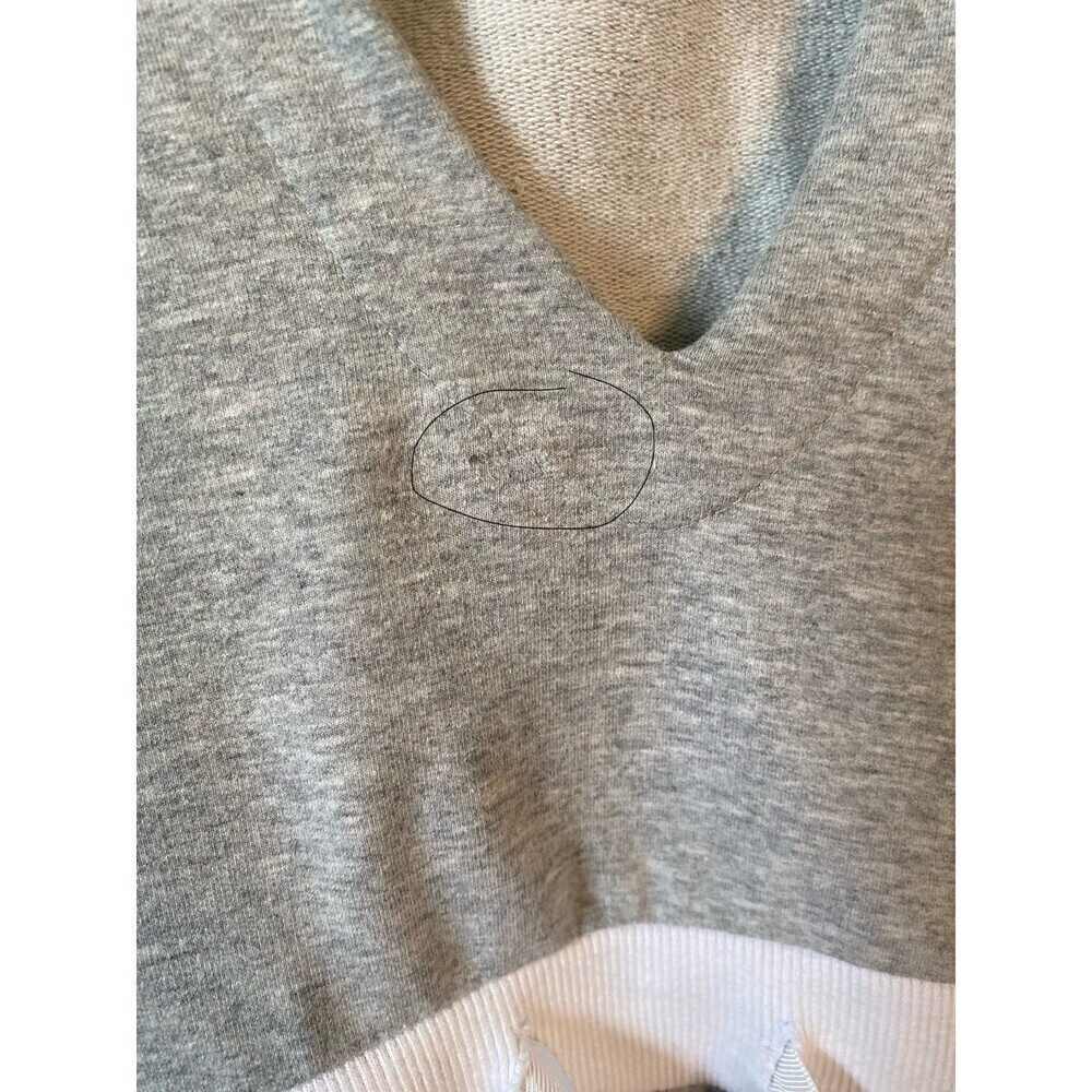 Oakley v-neck hoodie with tie waist - Picture 4 of 10
